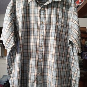 Arrow Men's Multicolor Plaid Button Down Shirt